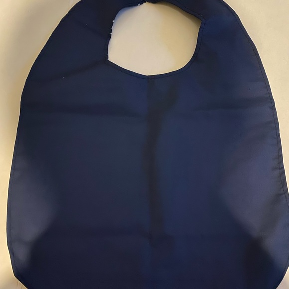 Adult Bibs with Velcro closure. 23 inches from neck to bottom,16 inches wide. - Picture 4 of 4